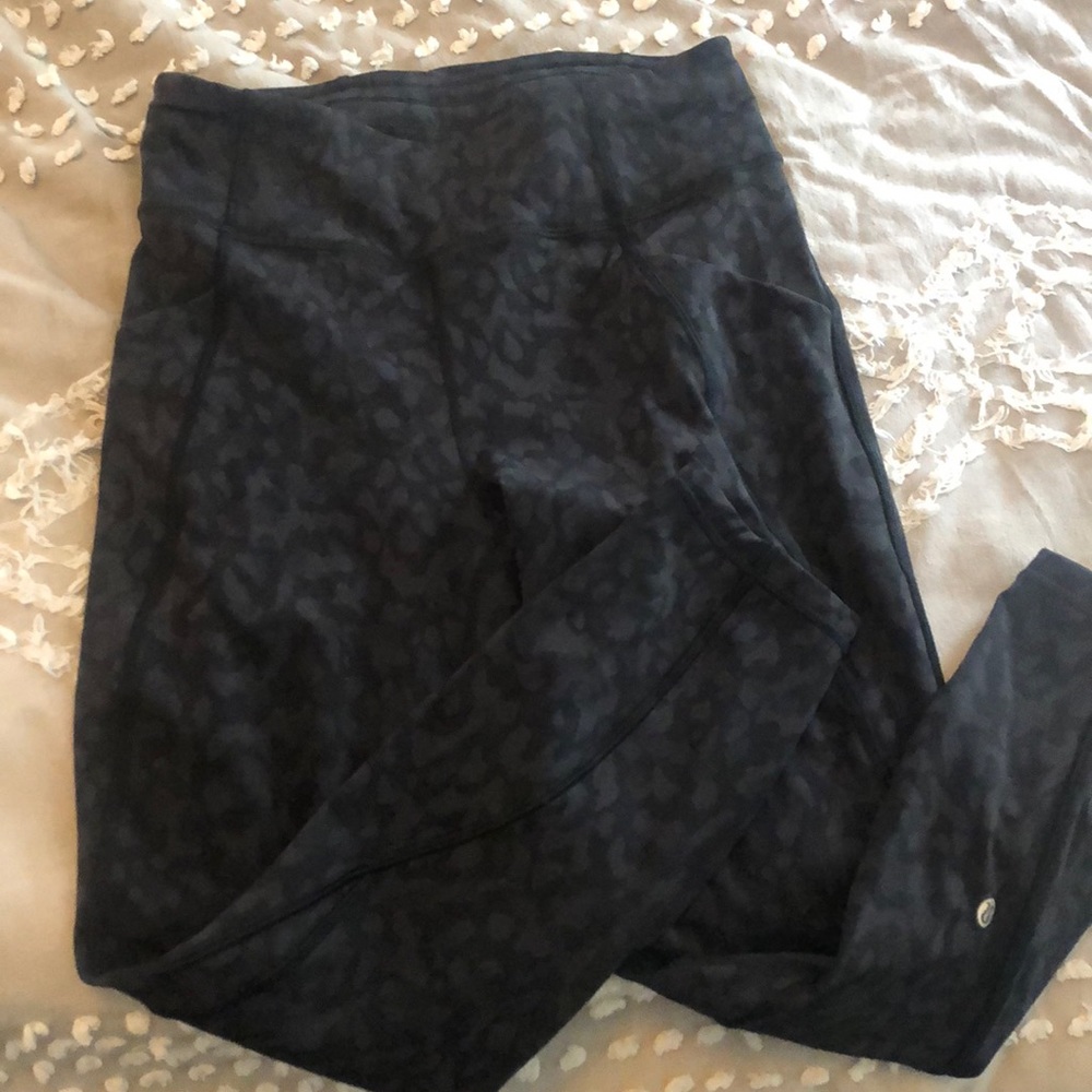 Lululemon Time to sweat crop